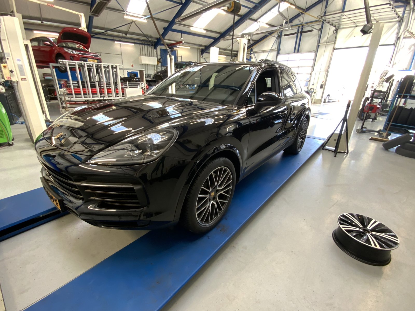 Porsche Cayenne E-hybrid  2018 - voorkant