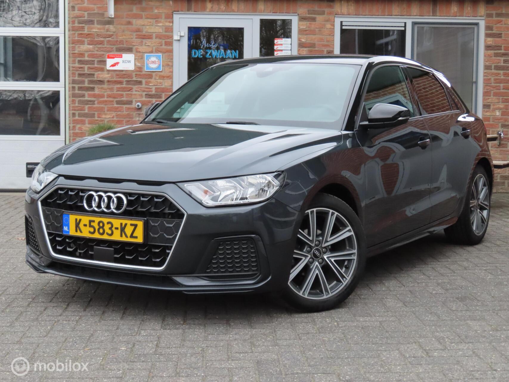 Audi A1 Sportback 25 TFSI epic Automaat|Parkeersensor|Zwarte Hemel|Navigatie|Climatronic|Cruise Controll. 2021 - voorkant