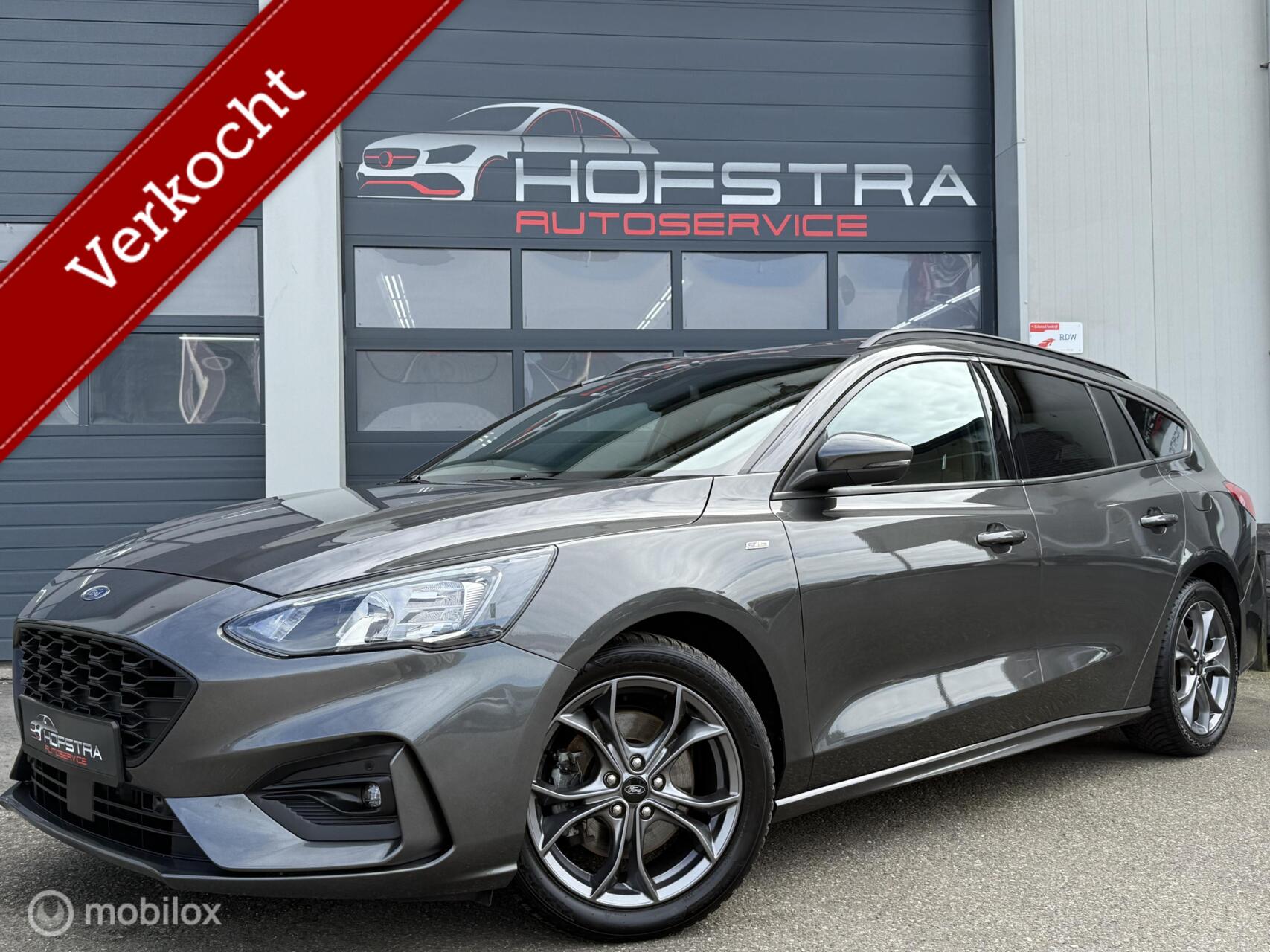 Ford Focus 1.0 EcoBoost Hybrid ST Line Camera Winterpack Trekhaak 2021 - voorkant
