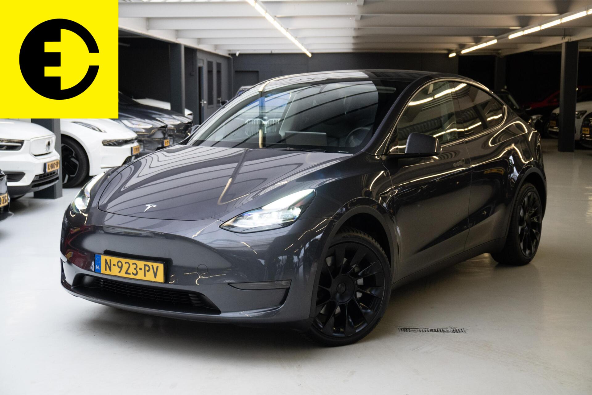 Tesla Model Y Long Range AWD 75 kWh | 91,1% SoH | Autopilot | Stoelverwarming | Warmtepomp 2021 - voorkant