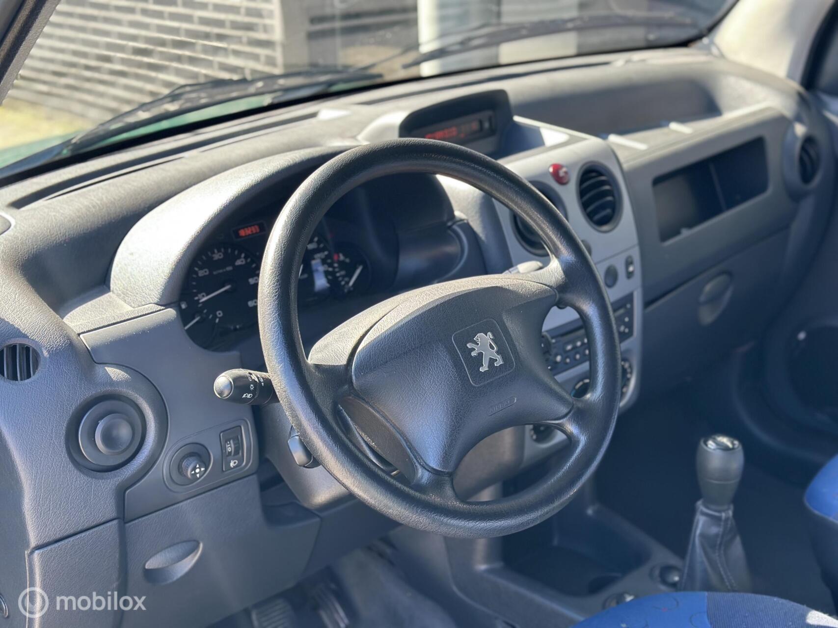 Foto van Peugeot Partner 190c 2.0hdi