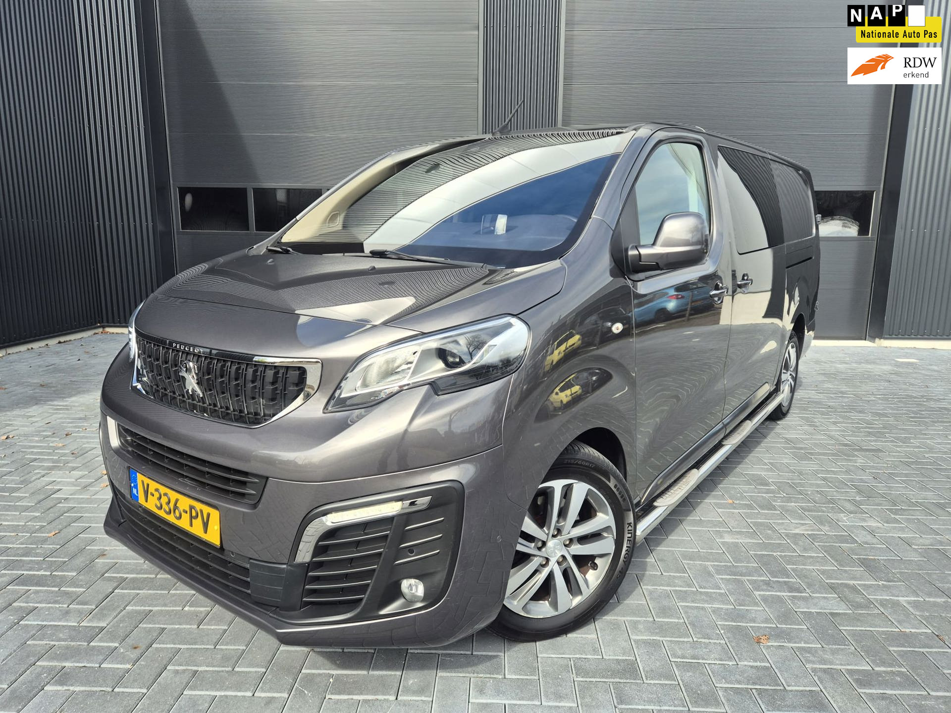Foto van PEUGEOT EXPERT