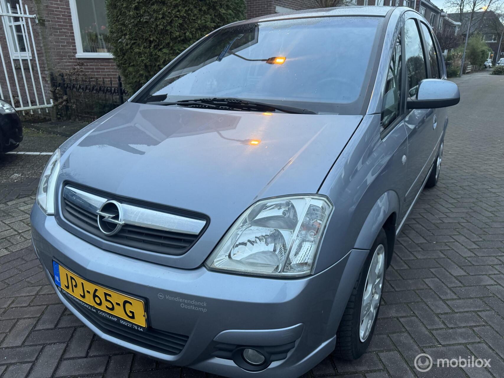 Opel Meriva-a 1.4-16V Business 2009 - voorkant