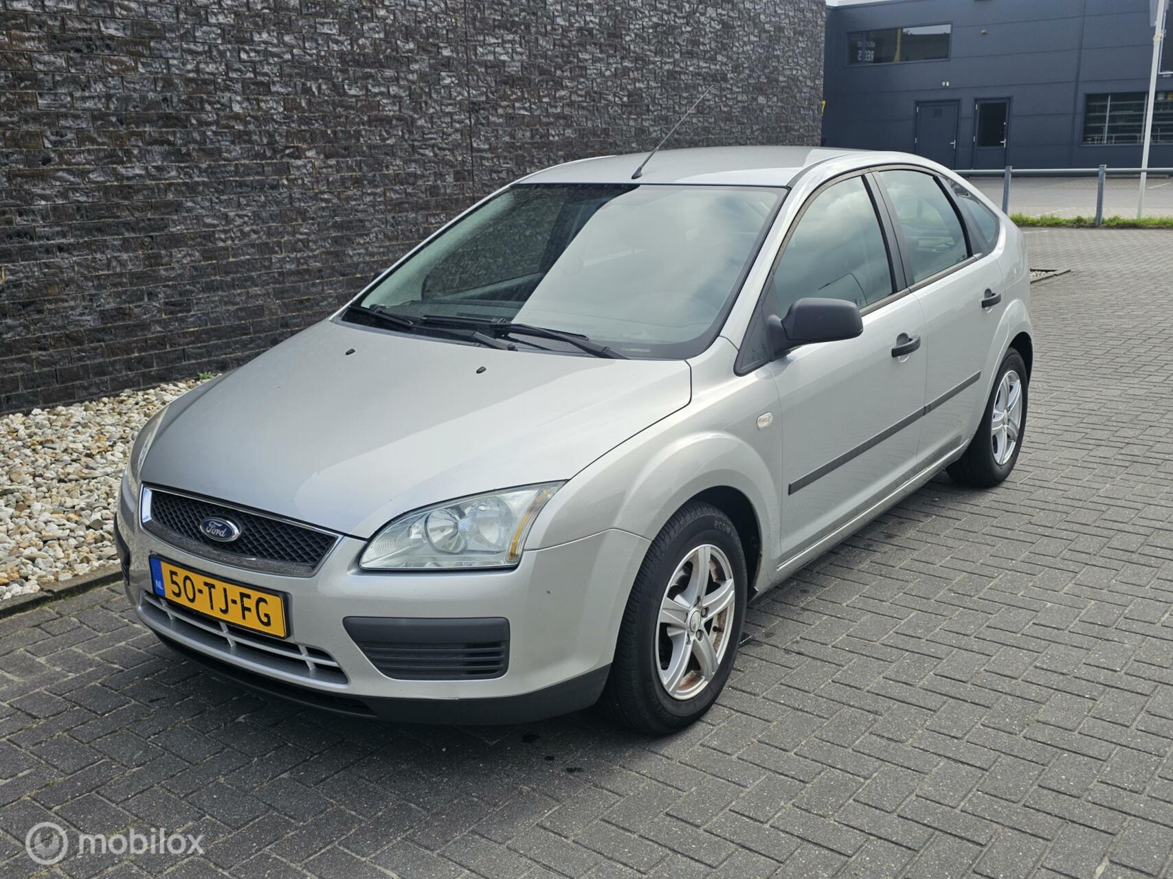 Foto van FORD FOCUS