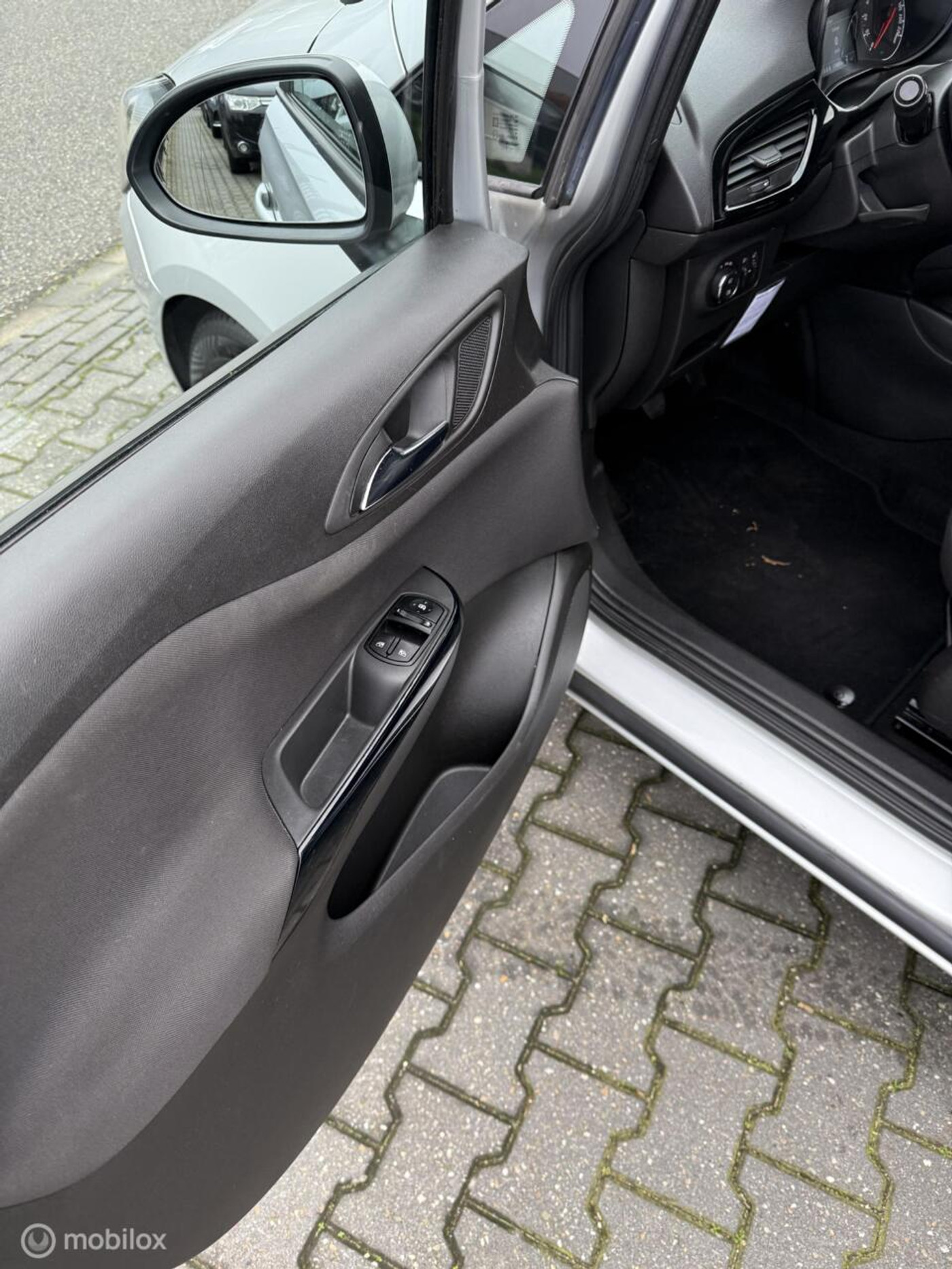 Foto van Opel Corsa-e