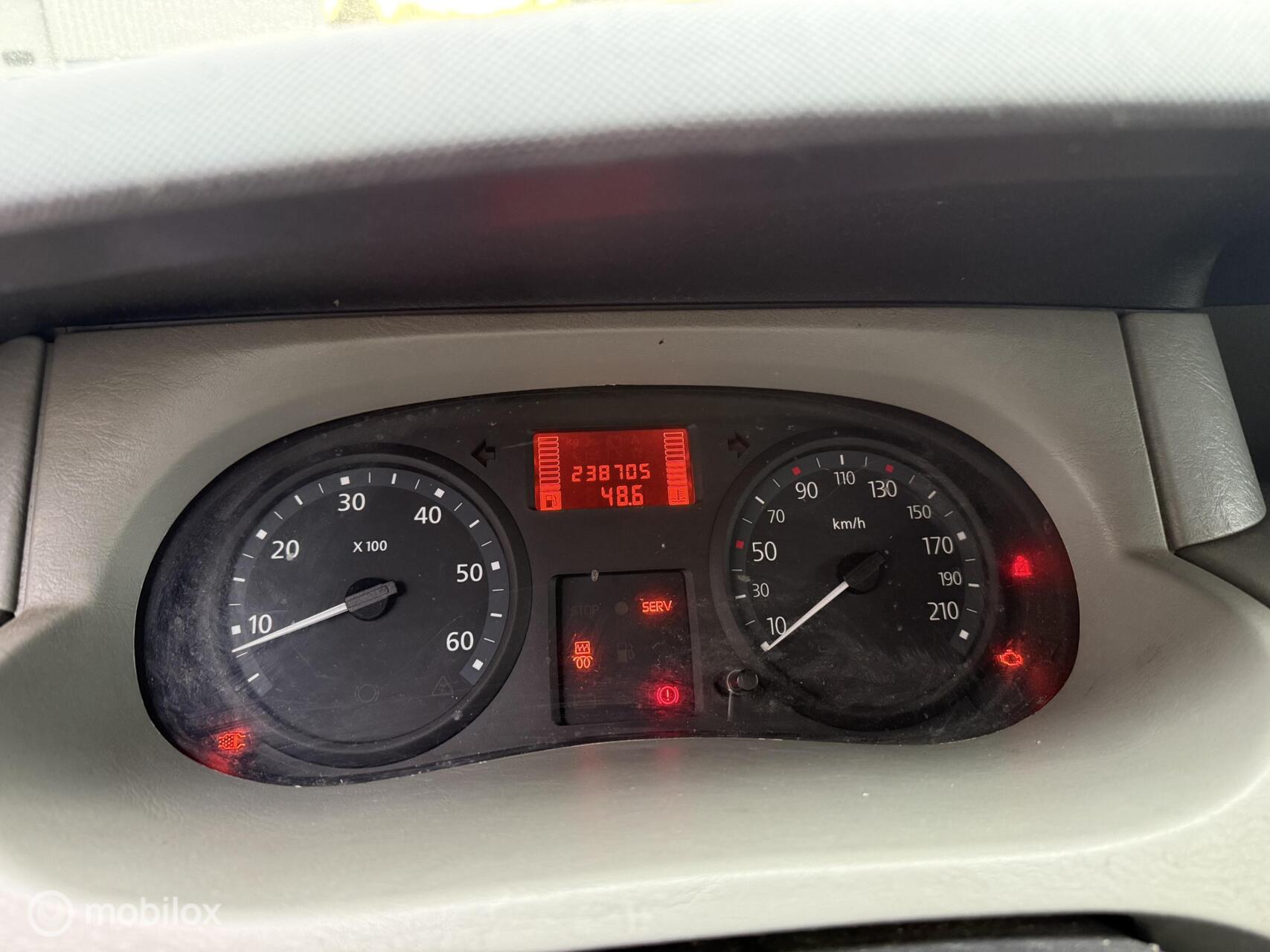 Foto van Renault Trafic T27 L1/h1 2,5 Dci 84kw E4 Fap