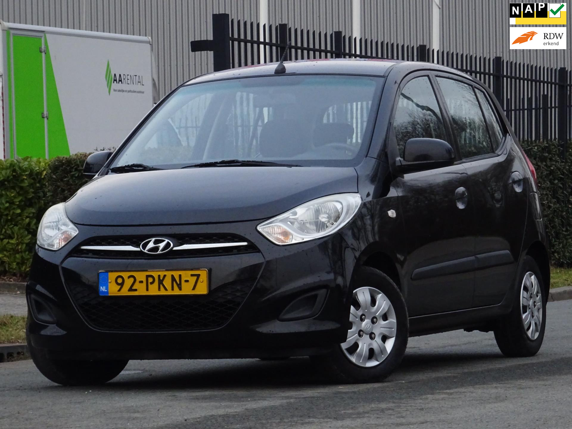 Hyundai I 10 1.1 i-Drive Cool 5DRS NAP/AIRCO/APK 02-2027 2011 - voorkant