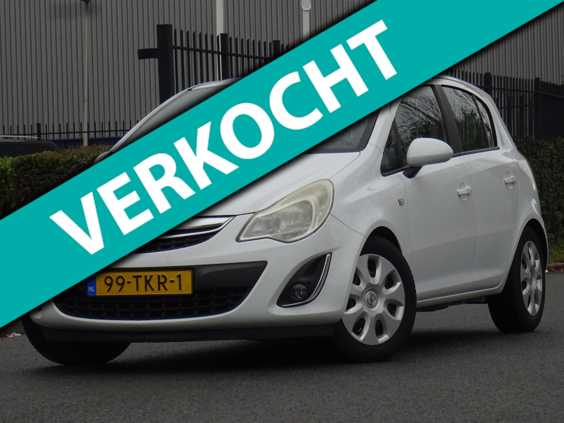Opel Corsa Verkocht! Verkocht! 2012 - voorkant