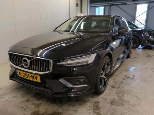 Volvo V60 2.0 B4 R-Design 2021 - voorkant