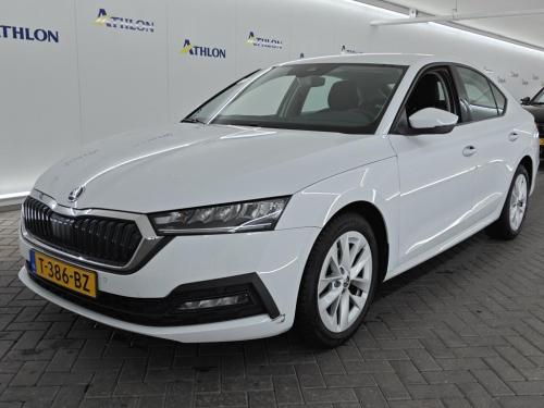 Skoda Octavia 1.0 e-TSI Business Edition 2023 - voorkant