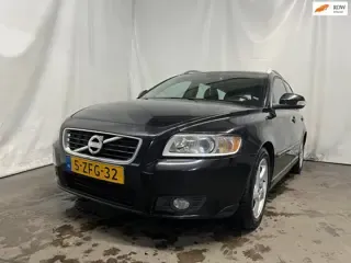 Volvo V50 1.6 D2 S/S R-Design Pro Edition 2012 - voorkant