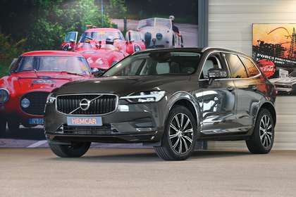 Volvo Xc60 2.0 T5 Momentum 2018 - voorkant