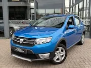 Dacia Sandero 0.9 TCe Stepway Laureate 2015 - voorkant