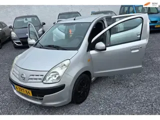 Foto van Nissan Pixo