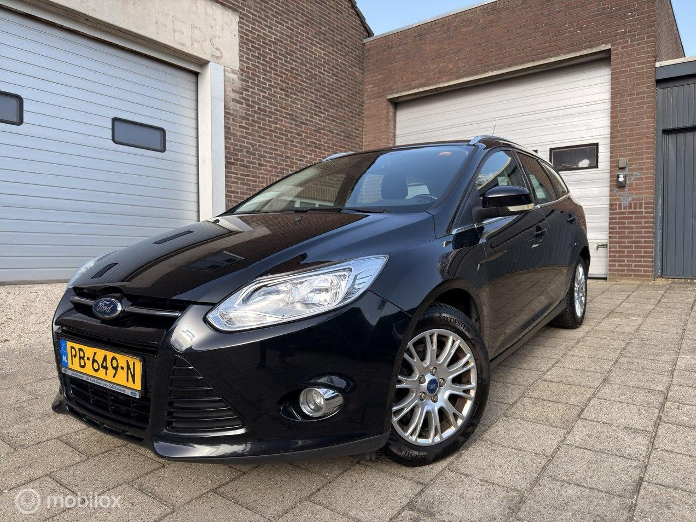 Ford Focus 1.6 EcoBoost Trend Sport 2011 - voorkant