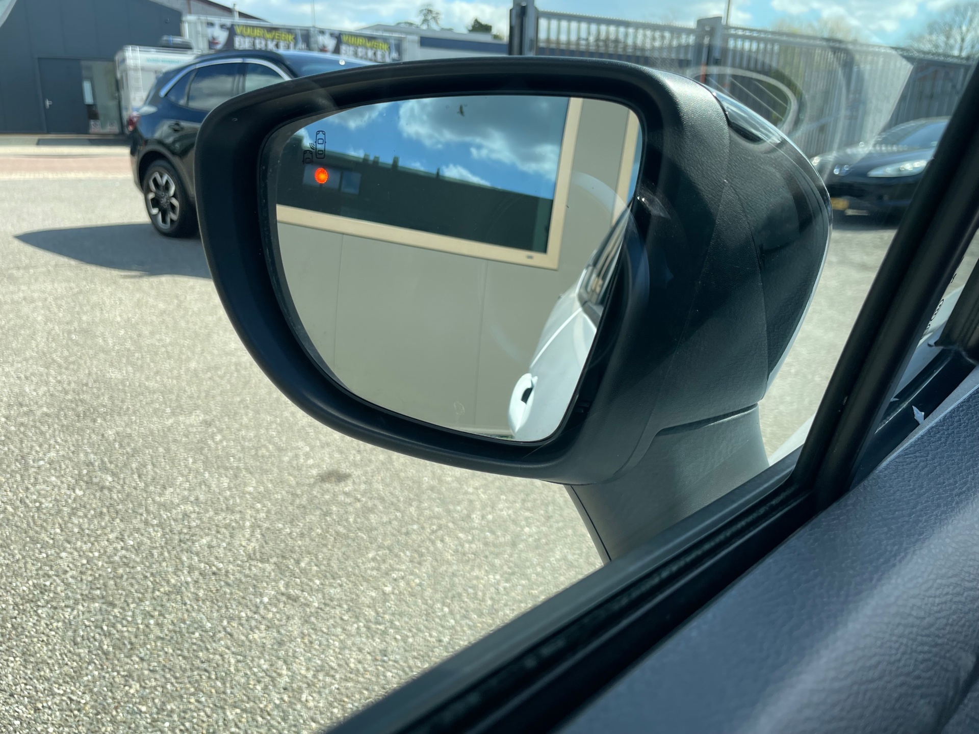 Foto van Nissan Nissan Micra
