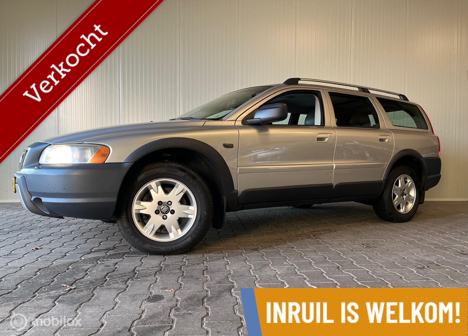 Volvo Xc70 2.5 T // LPG G3 // 4X4 // LEER // AUTOMAAT // 2004 - voorkant