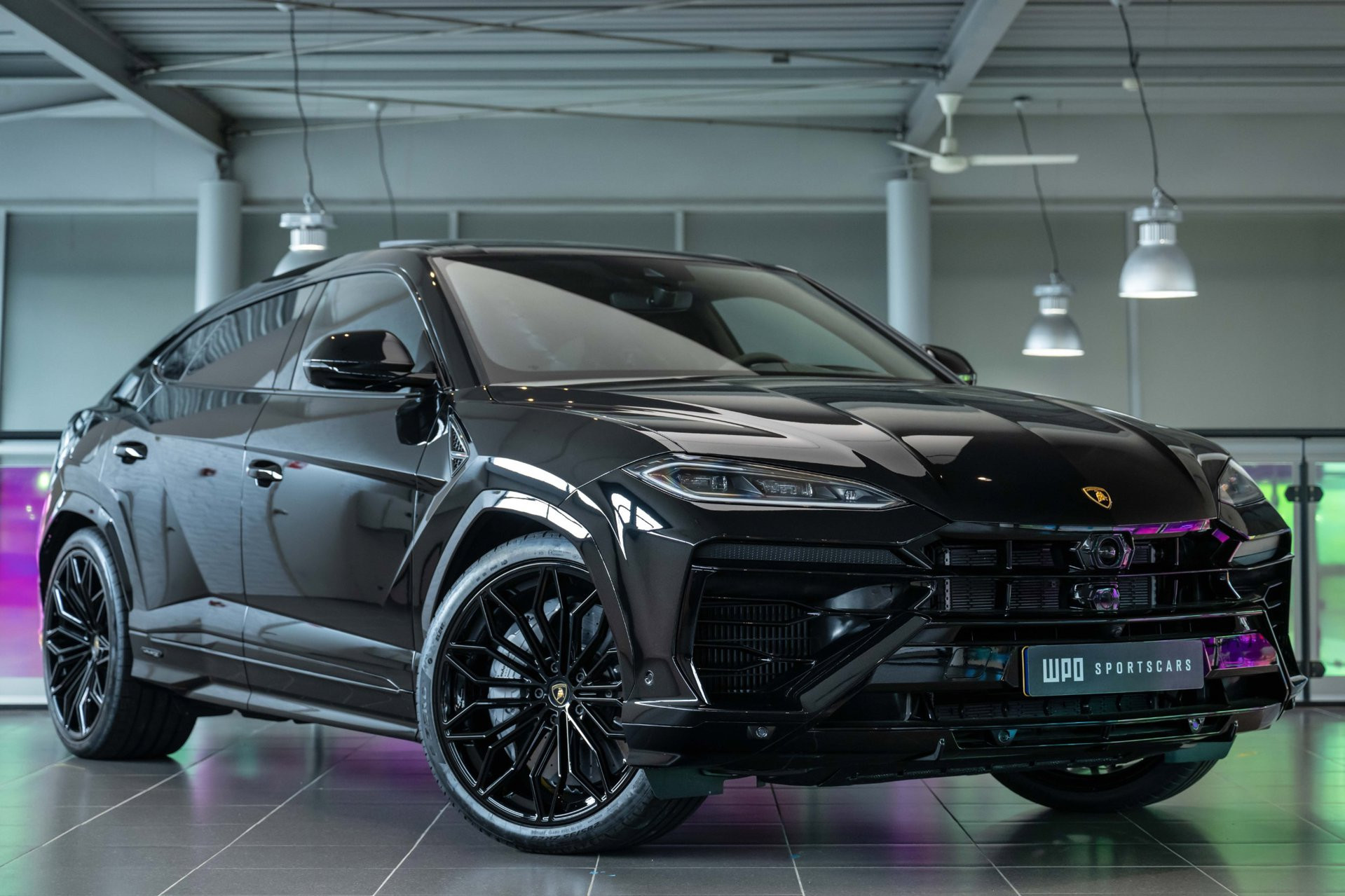 Foto van LAMBORGHINI URUS