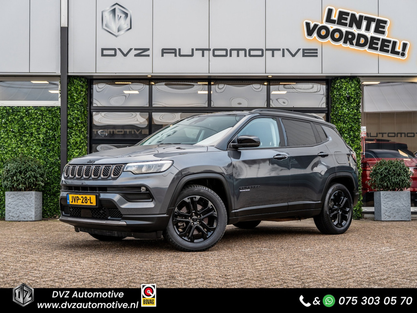 Foto van JEEP COMPASS