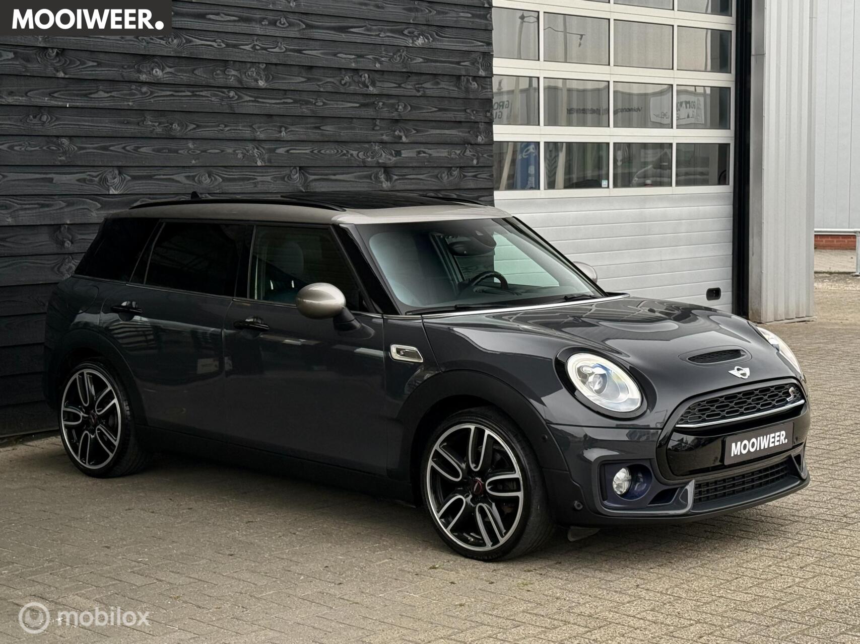 Foto van MINI CLUBMAN COOPER S