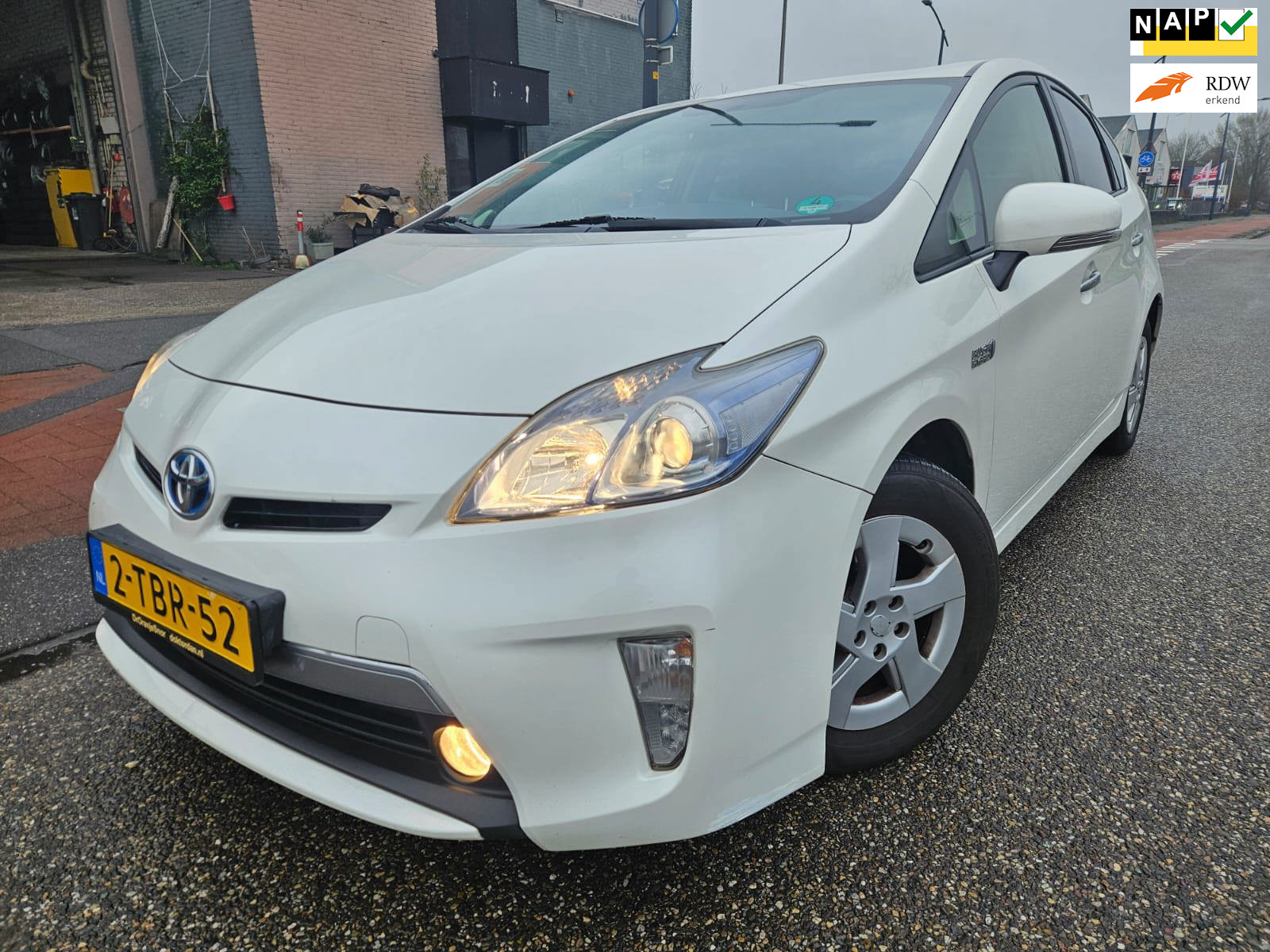 Foto van TOYOTA TOYOTA PRIUS PLUG-IN HYBRID