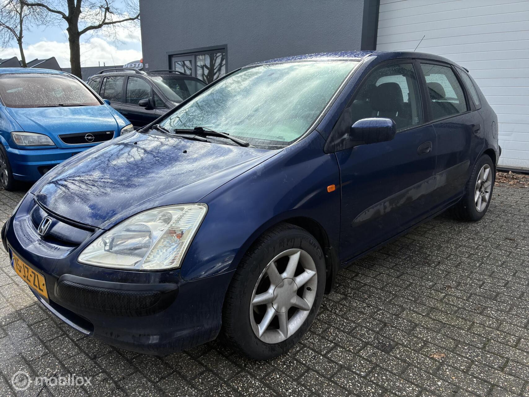 Foto van HONDA CIVIC 5 DR
