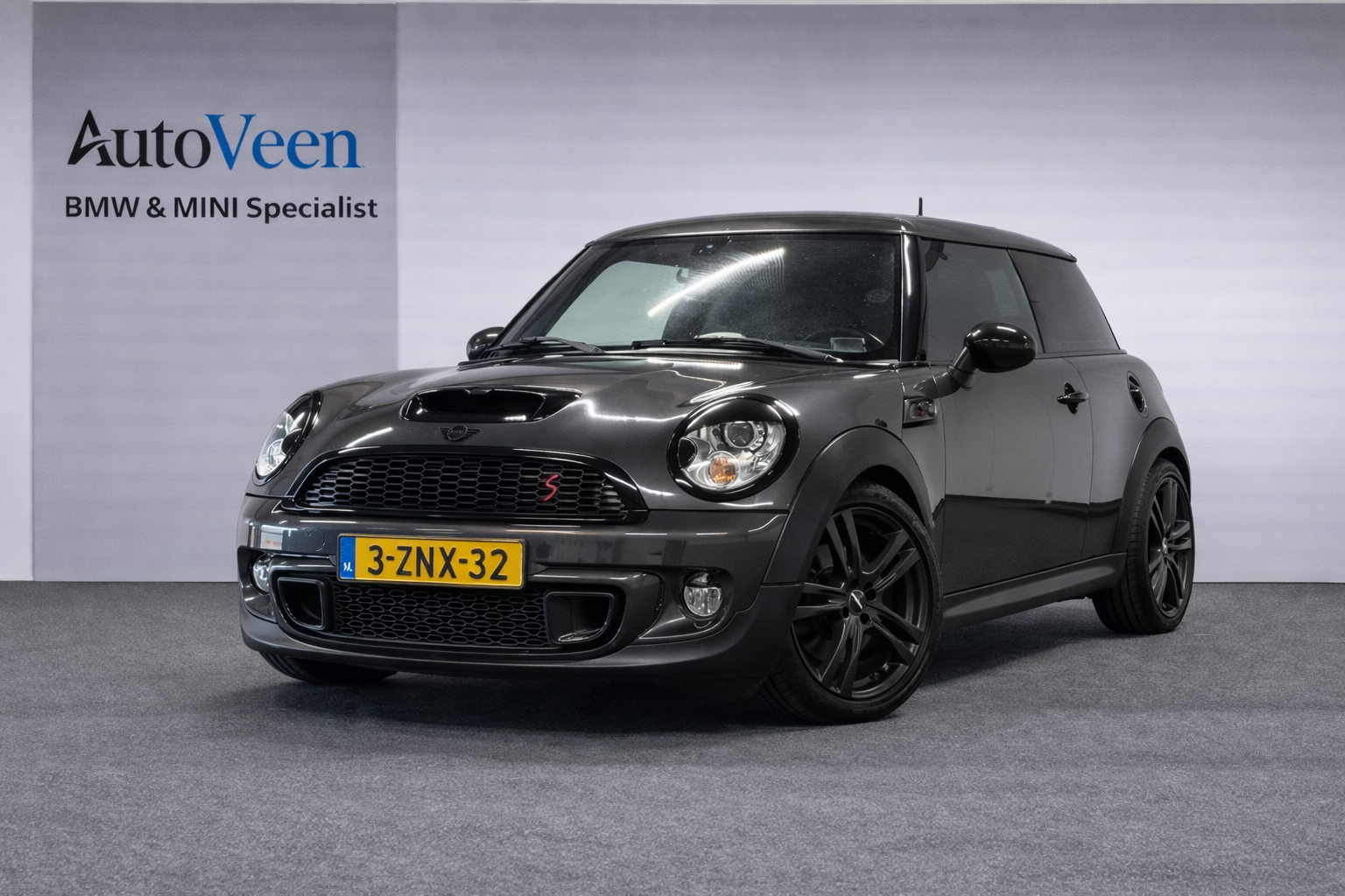 Foto van MINI COOPER S