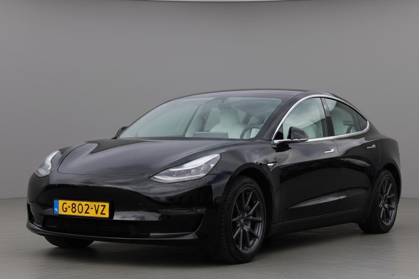Tesla Model 3 Long Range AWD 75 kWh | Nette staat | SOH 92,2% 2019 - voorkant