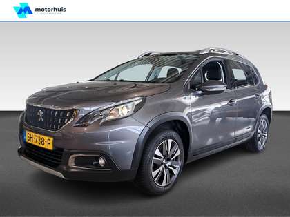 Peugeot 2008 1.2 PureTech Allure 2018 - voorkant