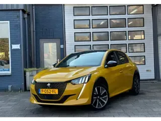 Peugeot 208 EV GT Pack 2022 - voorkant
