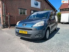 Foto van Peugeot Partner