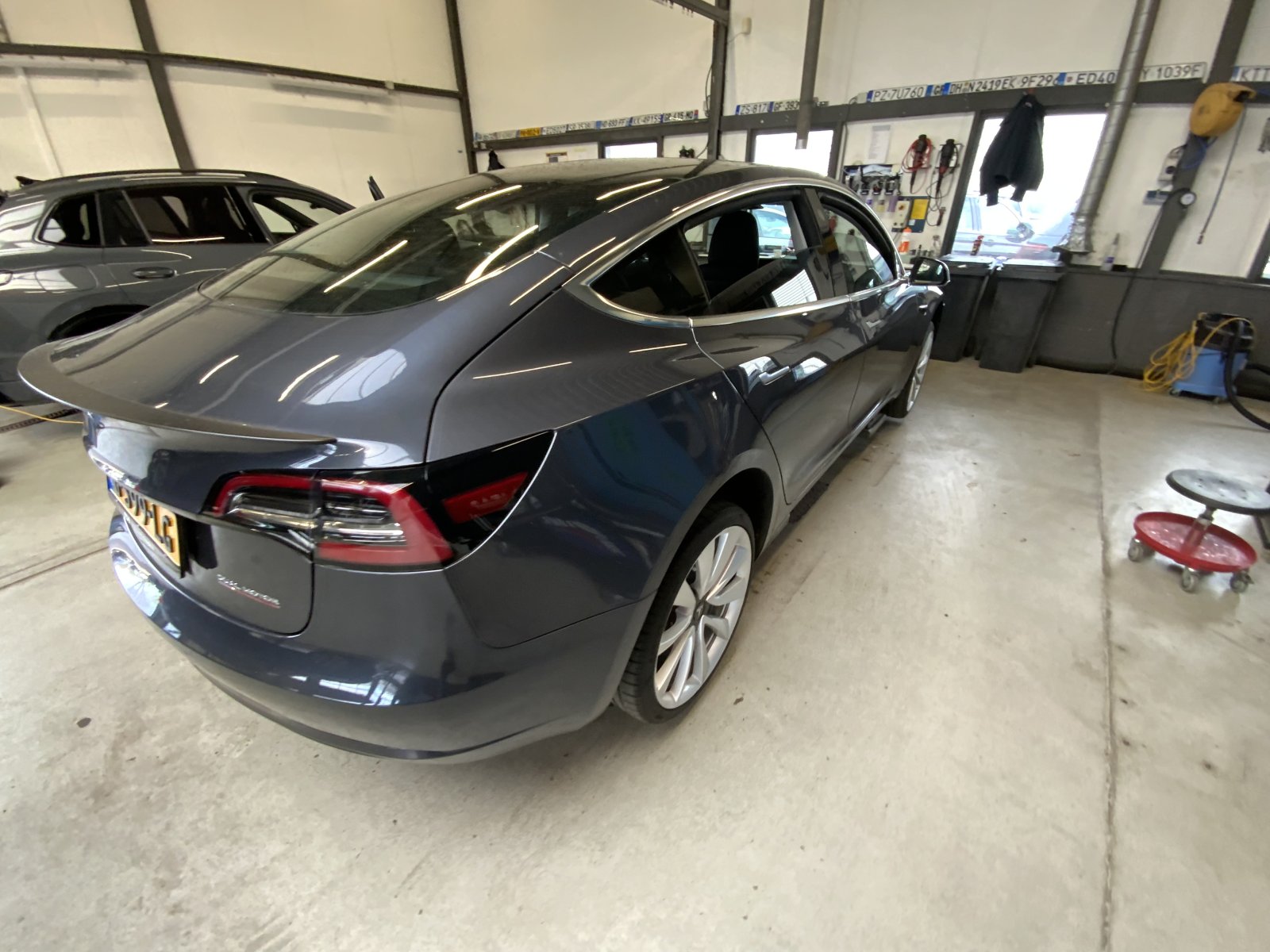 Inspectiefoto van Tesla Model 3