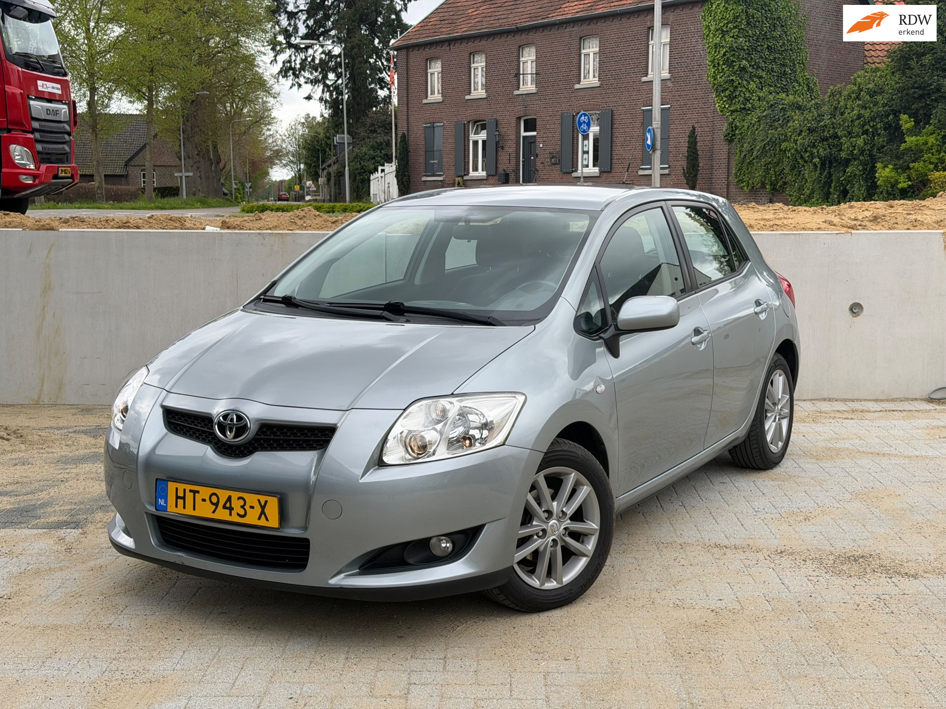 Toyota Toyota Auris 1.6-16V Sol APK AIRCO AUTOMAAT Nette Auto! 2008 - voorkant