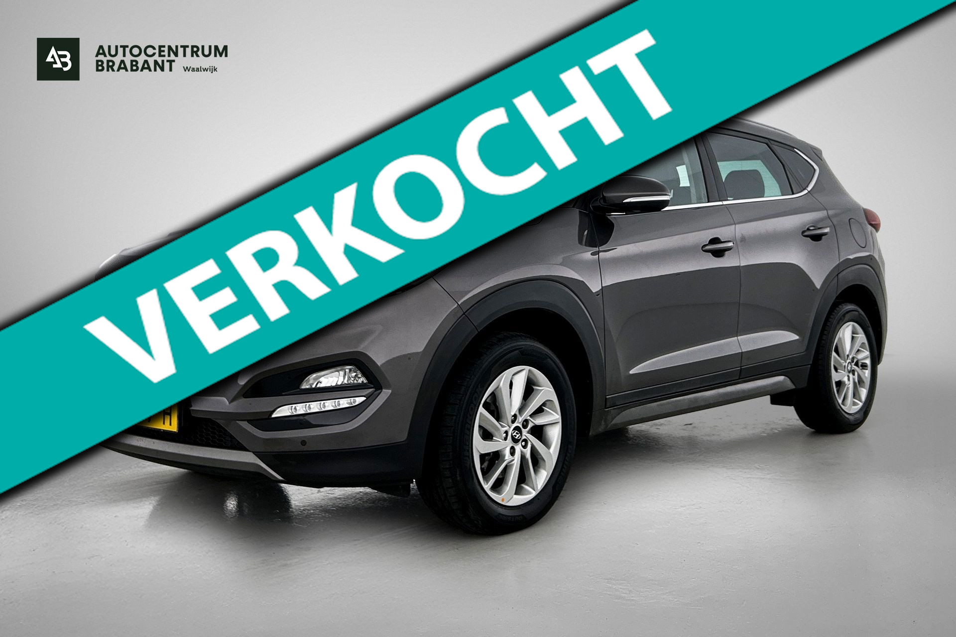 Hyundai Tucson 1.6 GDI Comfort Pack(NL-auto, Goed OndrH, Navi, Camera, StoelV, Lasne Assist,Parkeersensoren V+A, Climate Con, Etc) 2016 - voorkant