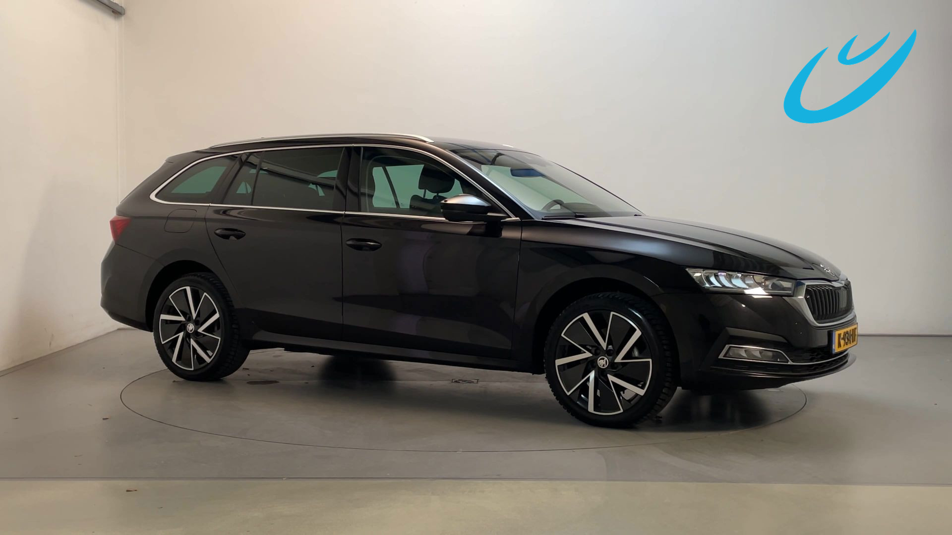 Skoda Octavia 1.4 TSI iV PHEV Business Edition 2020 - voorkant