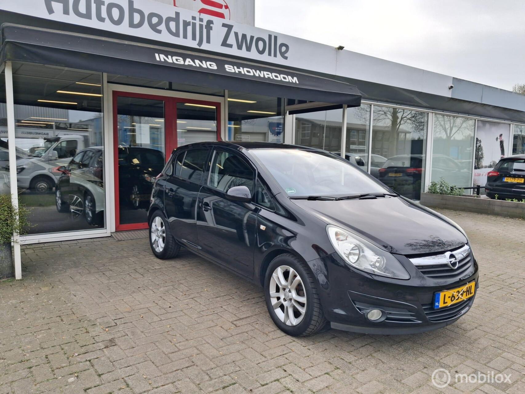 Opel Corsa 1.4-16V Cosmo|2010|AIRCO|CRUISE|181.000 km 2010 - voorkant