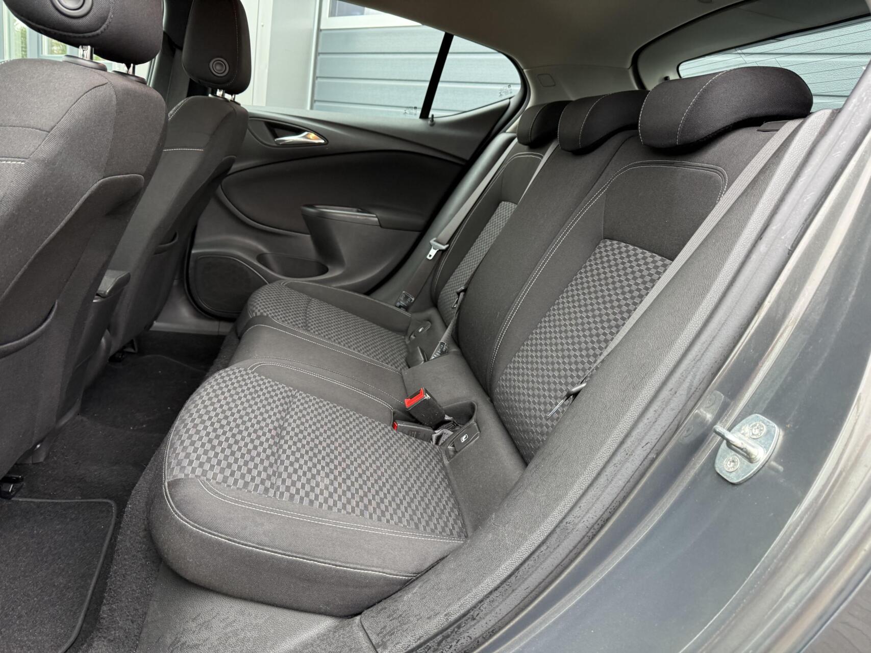 Foto van Opel Astra
