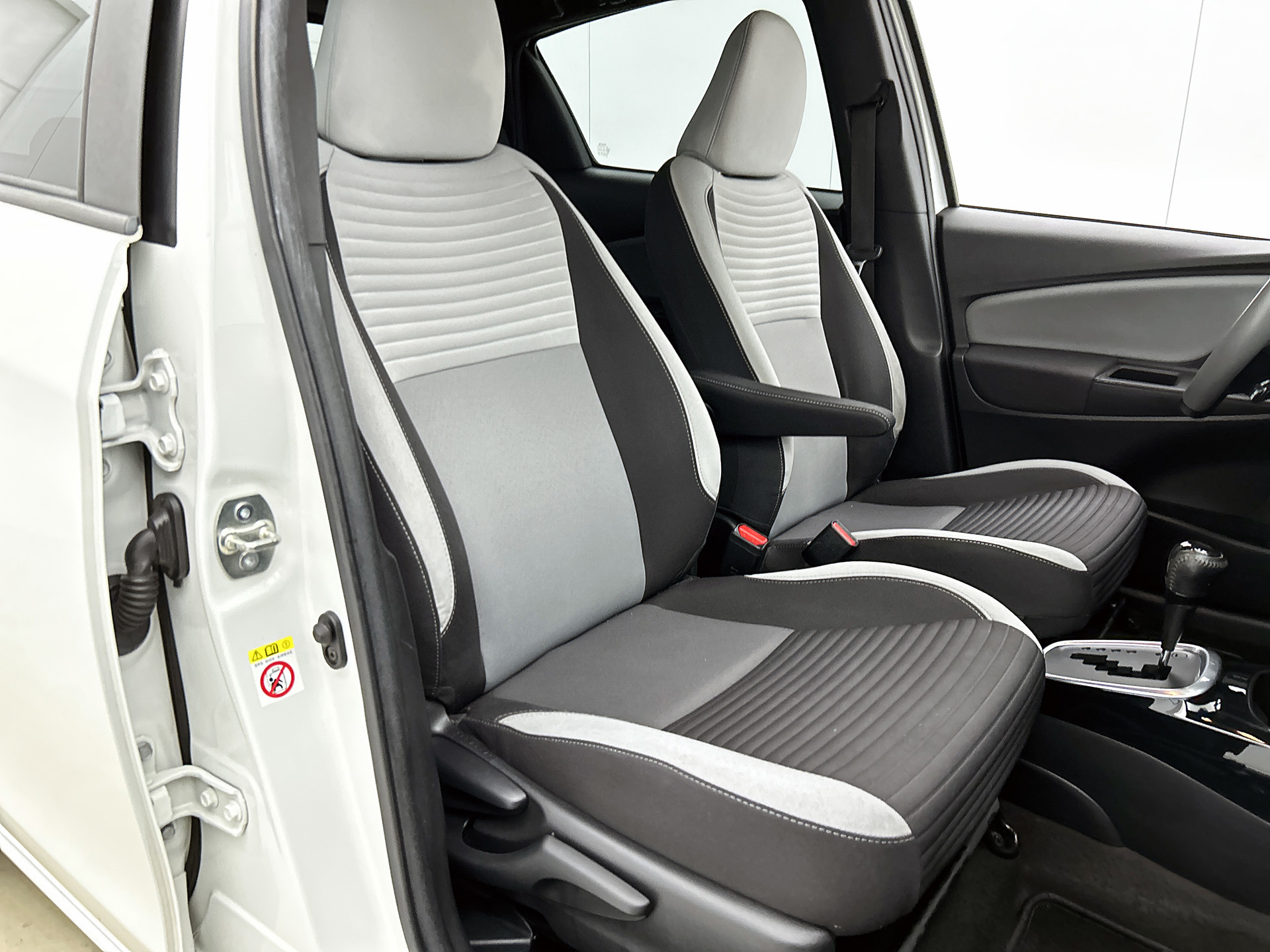 Foto van Toyota Toyota Yaris Hybrid