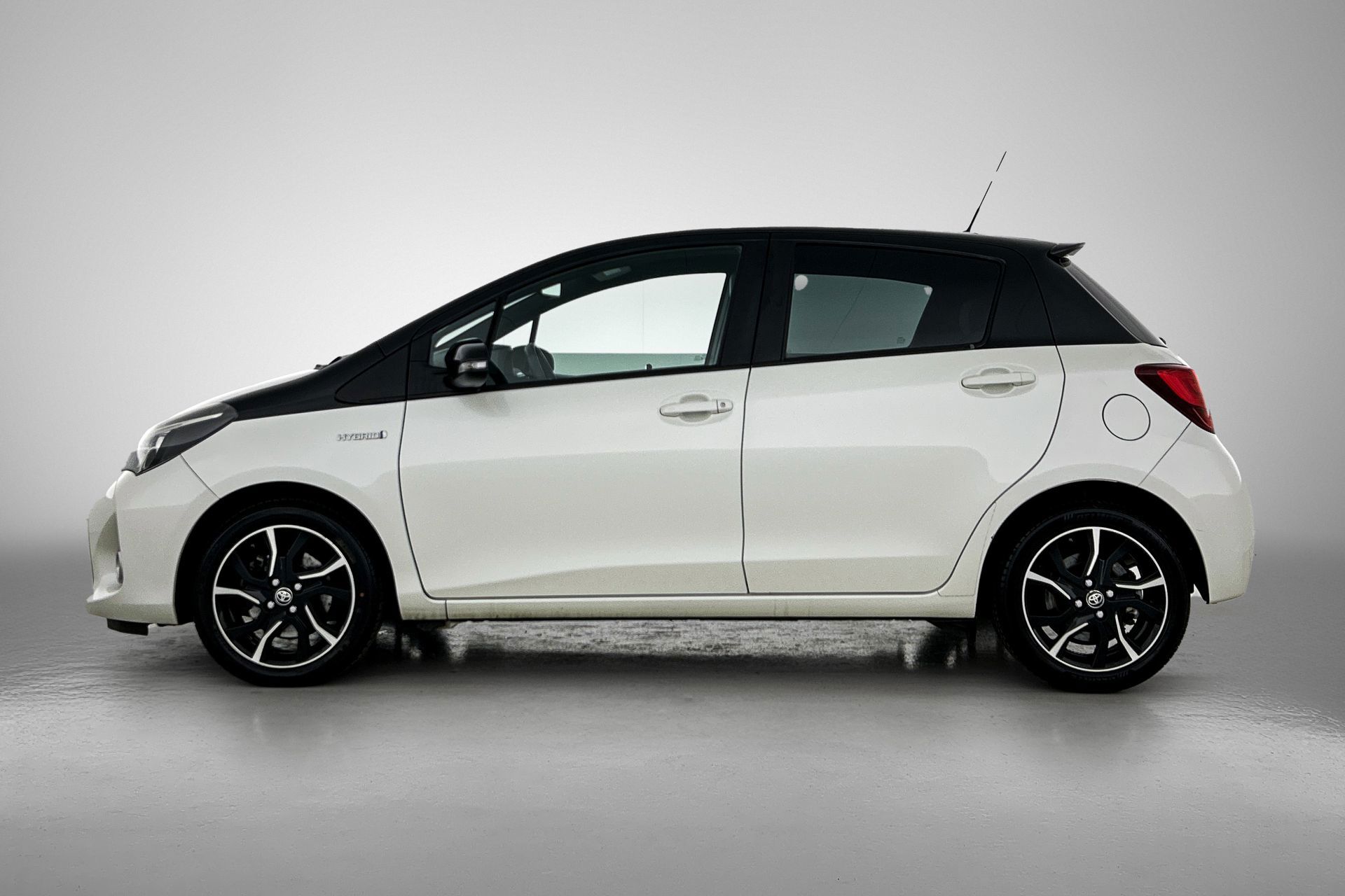 Foto van Toyota Toyota Yaris Hybrid