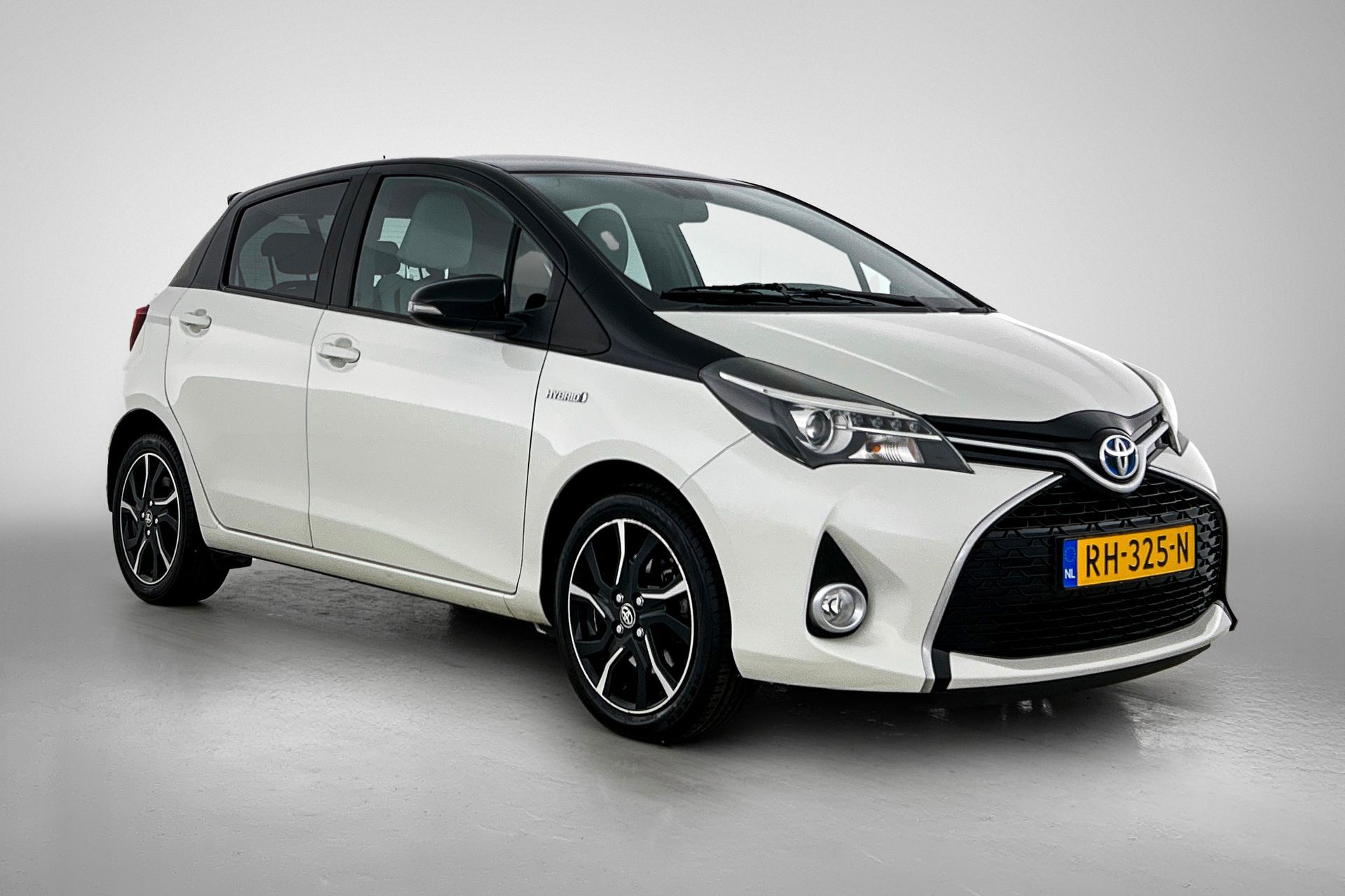 Foto van Toyota Toyota Yaris Hybrid