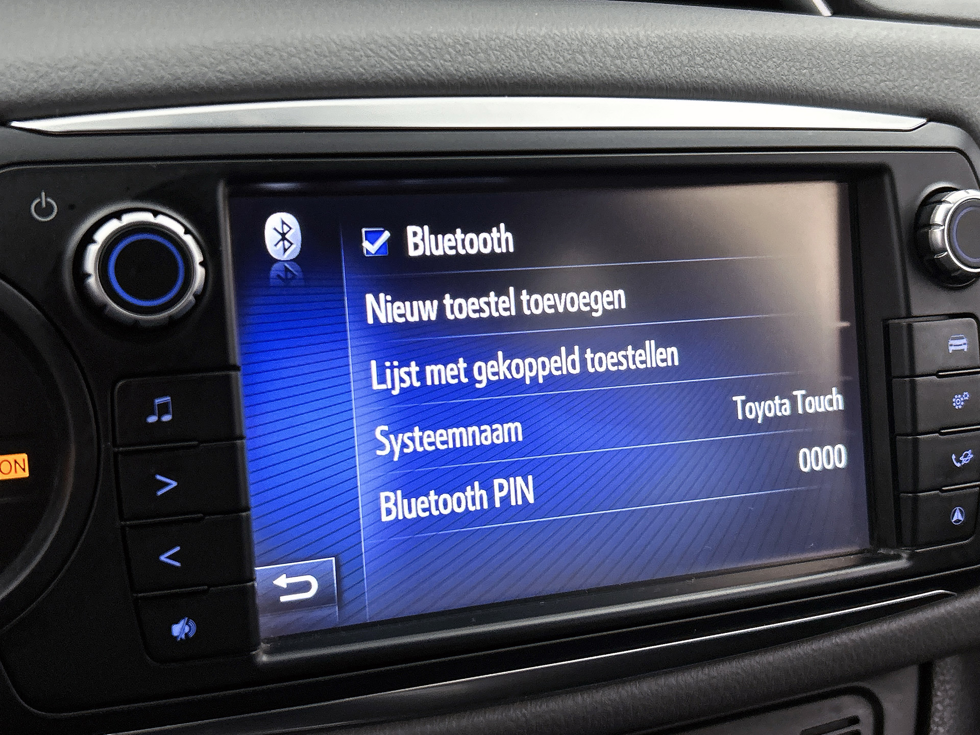 Foto van Toyota Toyota Yaris Hybrid