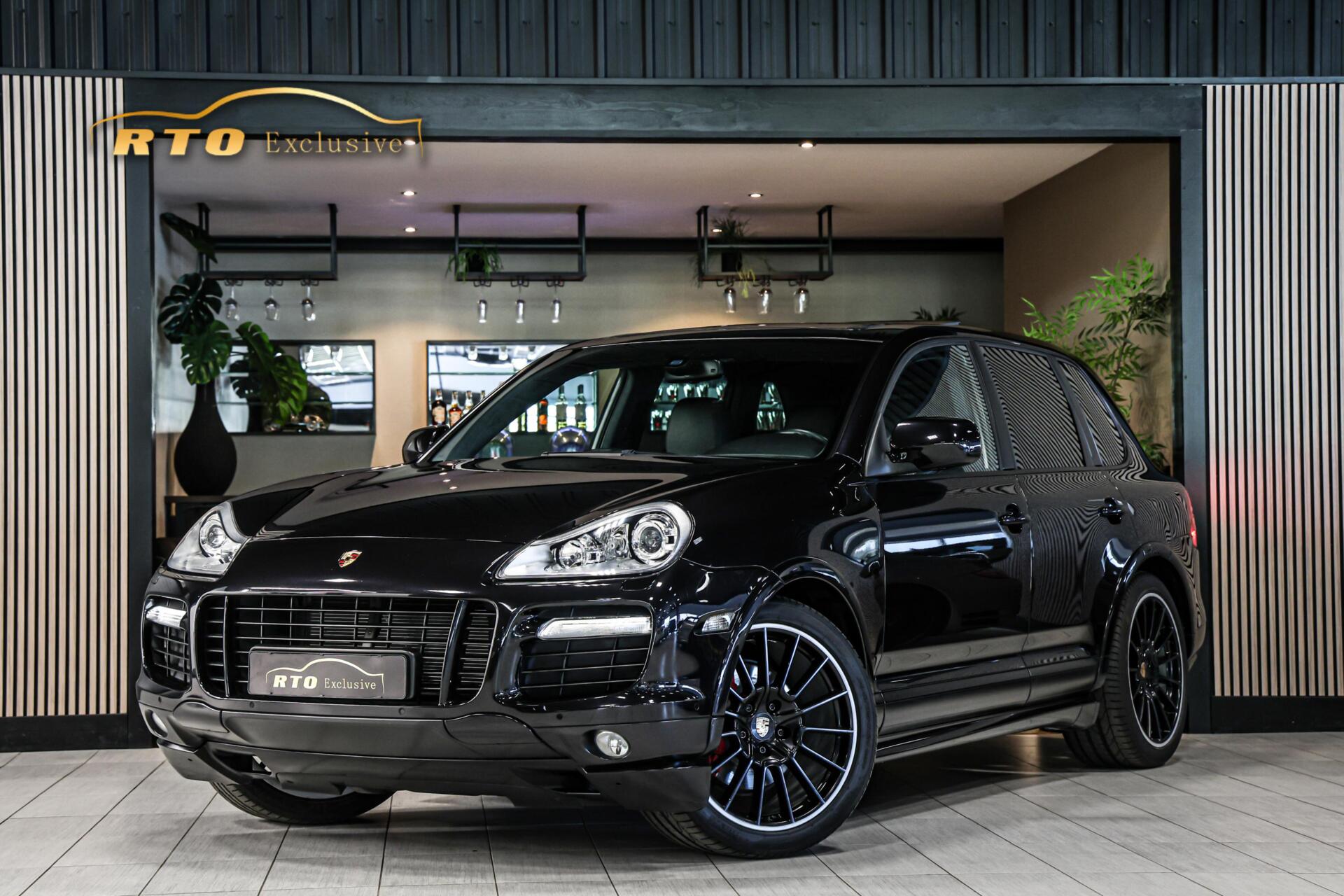 Foto van PORSCHE CAYENNE GTS