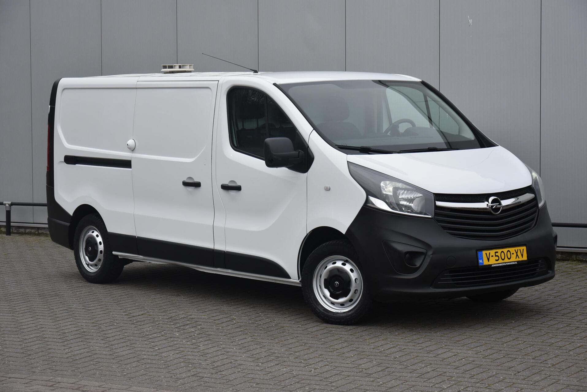Foto van OPEL VIVARO-B