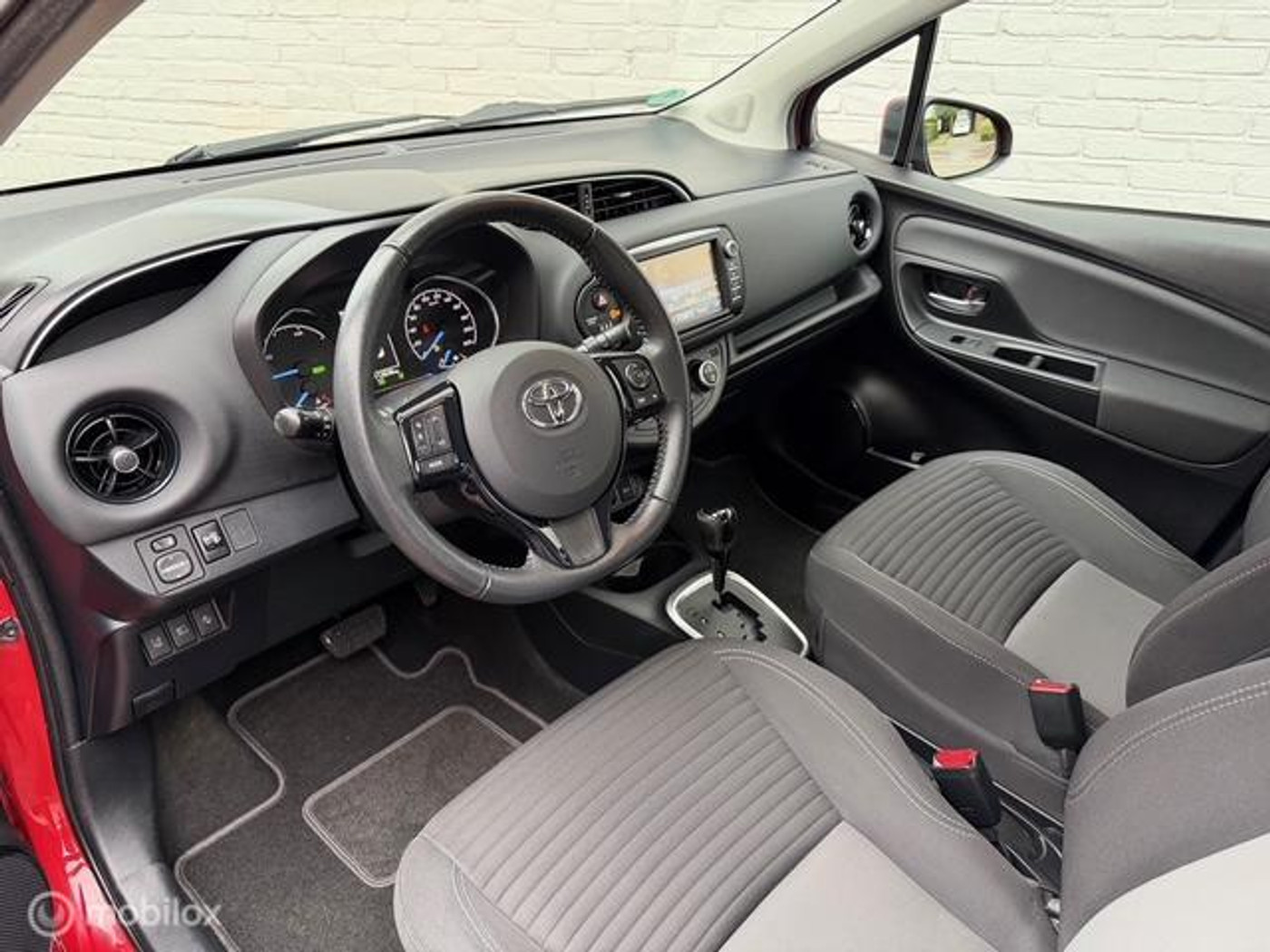 Foto van Toyota Toyota Yaris Hybrid