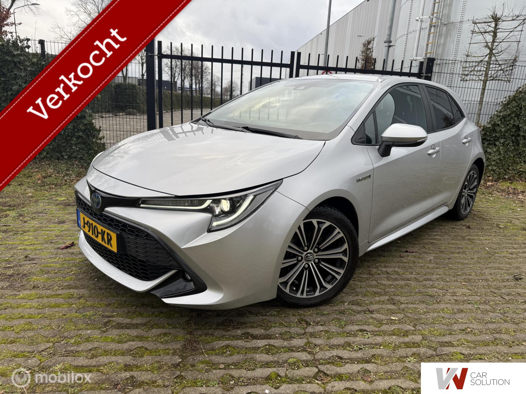 Toyota Toyota Corolla 1.8 Hybrid First Edition CARPLAY STOEL/STUURV 2019 - voorkant