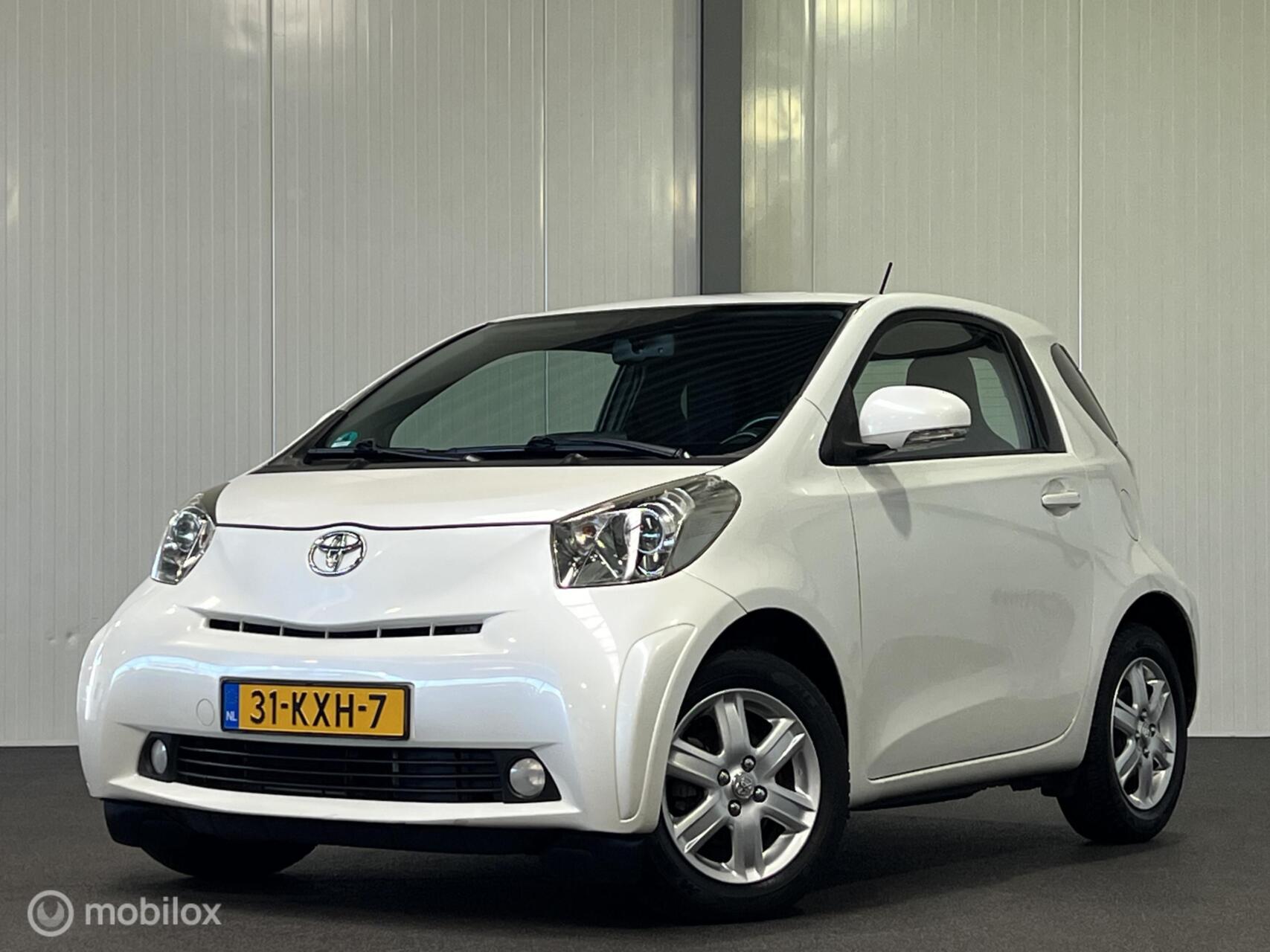 Foto van TOYOTA TOYOTA IQ