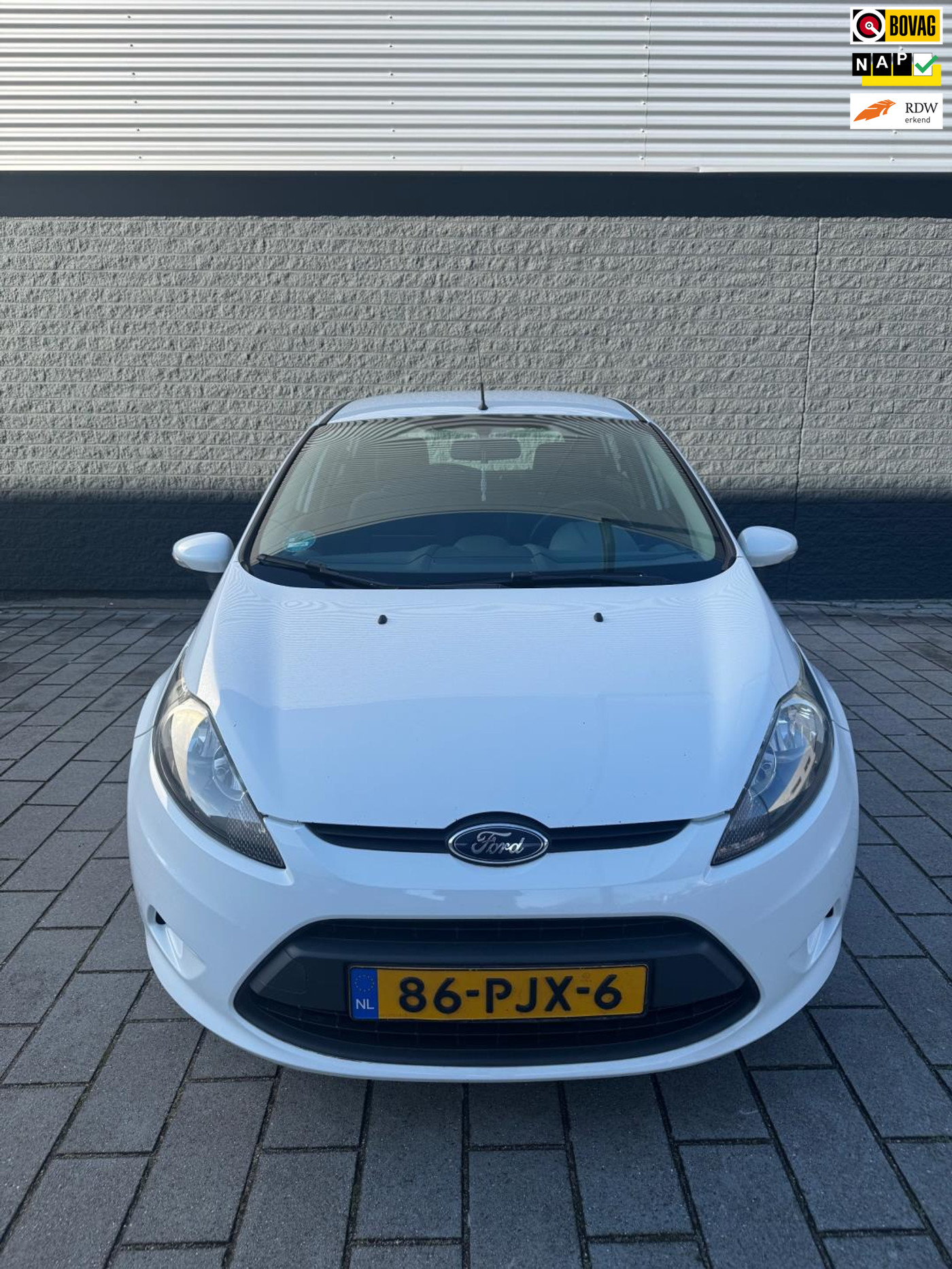 Ford Fiesta 1.25 Limited 2011 - voorkant