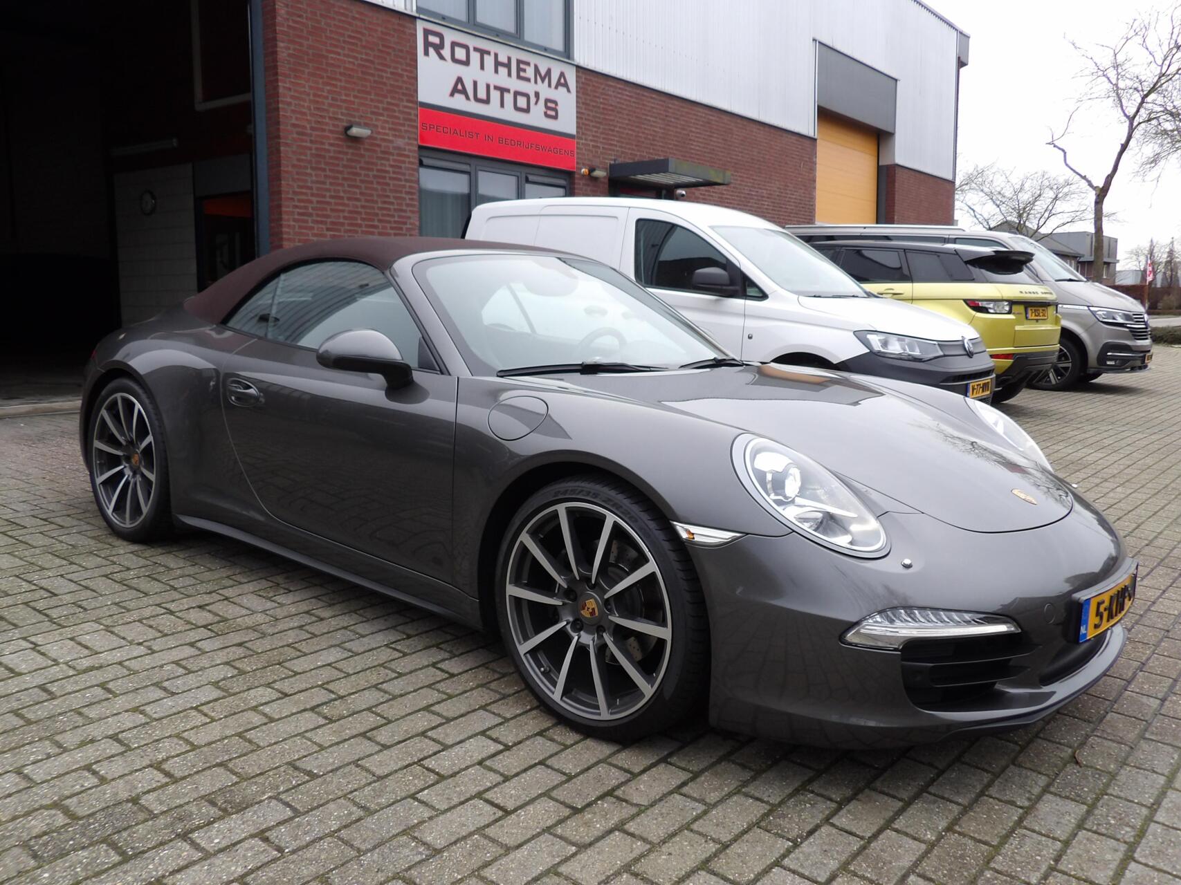 Foto van PORSCHE 911 CARRERA 4