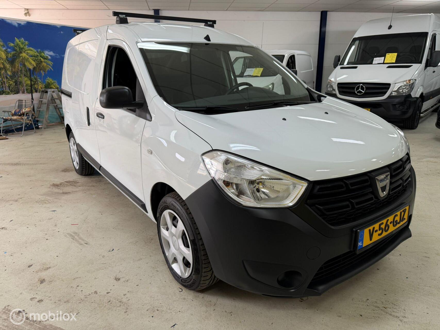 Foto van DACIA DOKKER