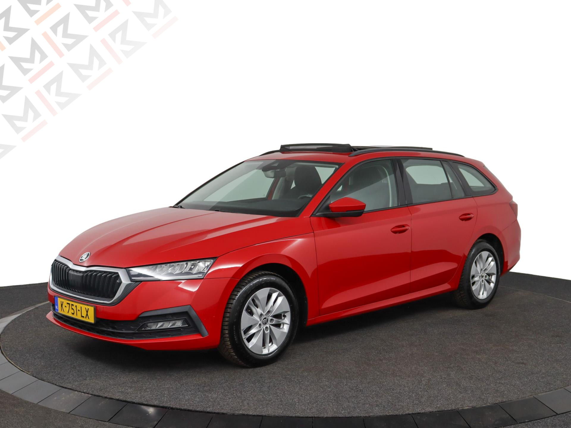 Skoda Octavia 1.0 TSI Business Edition|Panoramadak|Trekhaak 2021 - voorkant